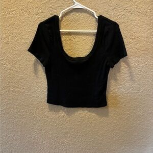 Universal Thread Black Scoop-Neck Short Sleeve Crop Top